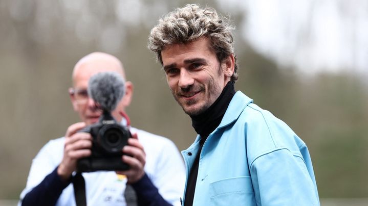 Antoine Griezmann, convoqué par Didier Deschamps, et venu à Clairefontaine lundi 18 mars, où a été constatée sa blessure à la cheville. (FRANCK FIFE / AFP)