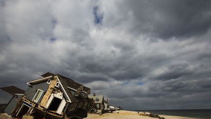 Une maison d&eacute;truite il y a cinq mois&nbsp;par l'ouragan Sandy,&nbsp;&agrave; Mantoloking (New Jersey, Etats-Unis), le 22 mars 2013. (LUCAS JACKSON  / REUTERS)