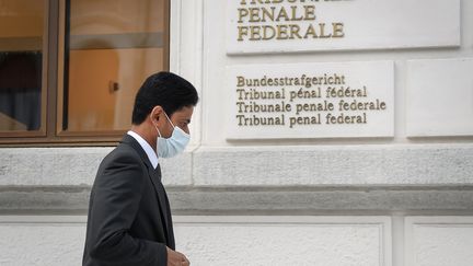 Nasser Al-Khelaïfi à son arrivée au Tribunal Fédéral suisse pour le procès FIFA (FABRICE COFFRINI / AFP)