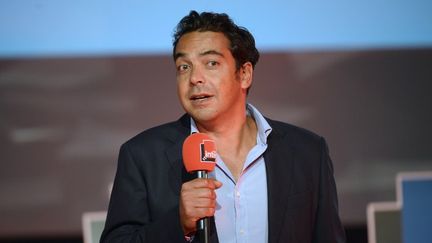 A 54 ans, Patrick Cohen rejoint Frédéric Schlesinger, actuel directeur délégué aux antennes et aux programmes de Radio France, nommé récemment vice-directeur général d'Europe 1. (LIONEL BONAVENTURE / AFP)