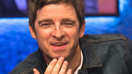 Noel Gallagher en novembre 2014 dans un show TV anglais.
 (Brian J Ritchie/Hotsauc/REX/SIPA)