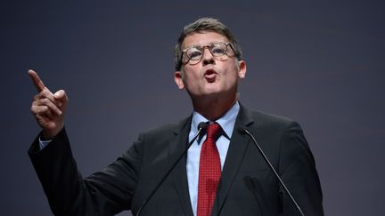 Le ministre de l'Education, Vincent Peillon, lors d'un discours pendant les journ&eacute;es parlementaires, &agrave; Dijon (C&ocirc;te-d'Or), le 19 septembre 2012. (PHILIPPE DESMAZES / AFP)