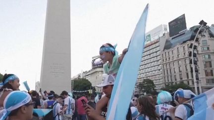 Finale de la Coupe du monde 2022 : le peuple argentin croit en sa bonne étoile (France 2)