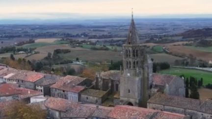 Territoires : à la rencontre de ceux qui dynamisent les villages (France 2)