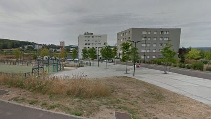 La rue Georges-André, dans le quartier des Boutardes,&nbsp;à Vernon (Eure), où a lieu une bagarre impliquant plusieurs dizaines de personnes dans la nuit du samedi 24 au&nbsp;dimanche 25 juin 2017. (GOOGLE MAPS)