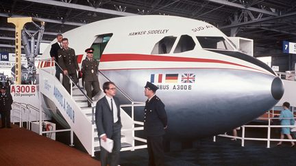 Airbus est né en 1969. La maquette d'un Airbus A300 au Salon du Bourget, en mai 1969. (AFP)