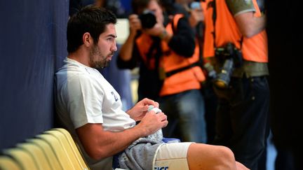 Nikola Karabatic devra encore expliquer son implication supposée dans l'affaire des paris truqués (FRANCK FIFE / AFP)