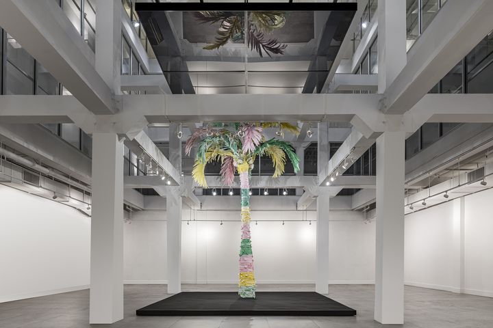 Palm Tree I, oeuvre d'art du créateur américain Thom Browne dévoilée le 5 décembre 2019 lors de l’Art Basel Miami Beach (KRIS TAMBURELLO)