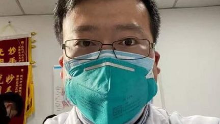 Li&nbsp;Wenliang, 34 ans, était ophtalmologue à l'hôpital central de Wuhan (Chine). Il est mort le 7 février 2020. (EYEPRESS NEWS)