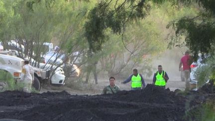 Mercredi 3 août, plusieurs mines de charbon se sont effondrées dans le nord du Mexique.&nbsp;Dix hommes sont actuellement coincés à 60 m de profondeur.&nbsp;Dans la région, les sauvetages extraordinaires et inespérés sont fréquents alors chacun espère. (FRANCE 2)