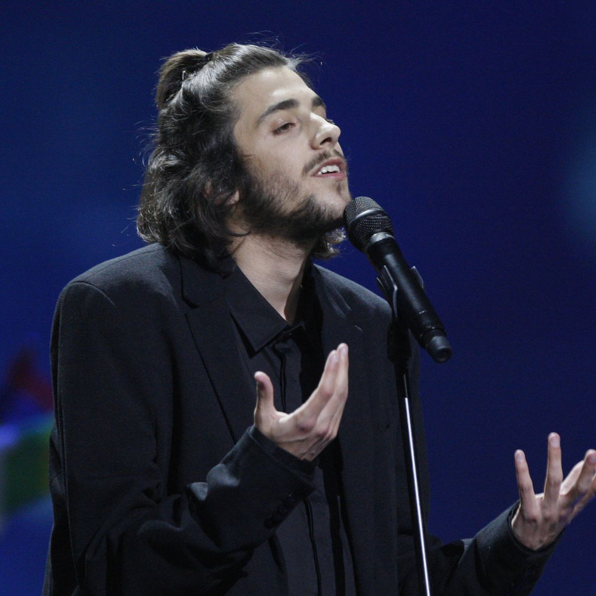 Le Chanteur Portugais Vainqueur De L Eurovision Salvador Sobral Greffe Du Coeur