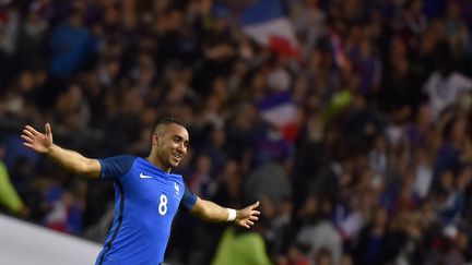 Dimitri Payet sous les maillot Bleu (LOIC VENANCE / AFP)