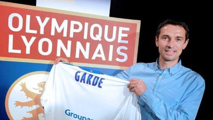 Le nouvel entraîneur de Lyon, Rémi Garde, lors de son intronisation