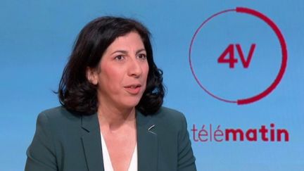 Rima Abdul Malak, ministre de la Culture, était l'invitée des "4 Vérités" sur France 2, mercredi 24 mai. (France 2)