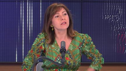 Carole Delga, présidente socialiste de la région Occitanie, le 6 juillet 2021 sur franceinfo. (FRANCEINFO / RADIO FRANCE)