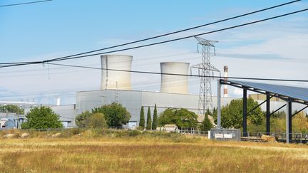 La centrale nucléaire du Tricastin, dans le Rhône. (JEAN-LUC FL?MAL / MAXPPP)