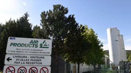 L'usine Air Products de Saint-Quentin-Fallavier (Is&egrave;re), site class&eacute; Seveso vis&eacute; par un attentat, le 26 juin 2015. (PHILIPPE DESMAZES / AFP)