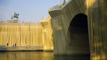 Le créateur français de street art JR va transformer le Pont-Neuf à Paris 