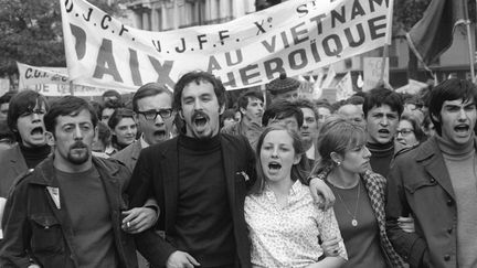 La fin de la guerre du Vietnam, une des revendications du 1er-Mai 1968 à Paris (JACQUES MARIE / AFP)