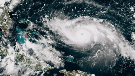 Ouragan Dorian : les Bahamas en état d'alerte