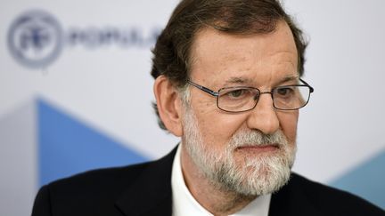 Mariano Rajoy participe à une réunion des dirigeants du Parti populaire&nbsp;à Madrid (Espagne). (GABRIEL BOUYS / AFP)