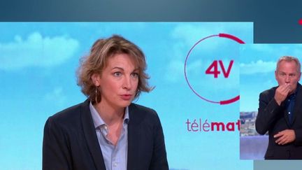 Marylise Léon, secrétaire générale de la Confédération française démocratique du travail (CFDT), était l'invitée des "4 Vérités" de France 2, jeudi 5 octobre. (France 2)