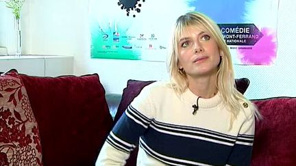 Pendant trois ans Mélanie Laurent est artiste associée de la Comédie de Clermont-Ferrand, elle présente actuellement sa première création "Le dernier testament"
 (France 3 / Culturebox)