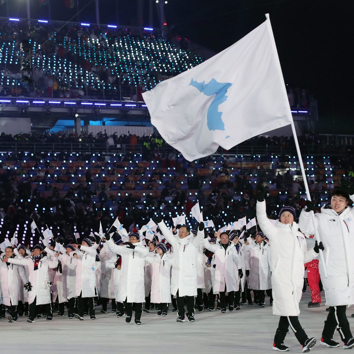 Le drapeau olympique est parti en Corée du Sud