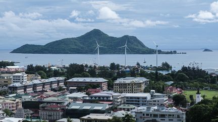 La ville de Victoria sur l'île de Mahe, aux Seychelles, le 19 novembre 2019.&nbsp; (YASUYOSHI CHIBA / AFP)