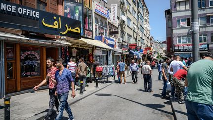 Le quartier de Fatih, à Istanbul (Turquie), le 4 juillet 2016. C'est dans ce quartier qu'a été retrouvée la dépouille du réfugié syrien. (OZAN KOSE / AFP)