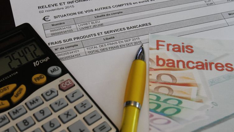 Cinq Questions Sur La Hausse Des Frais Bancaires