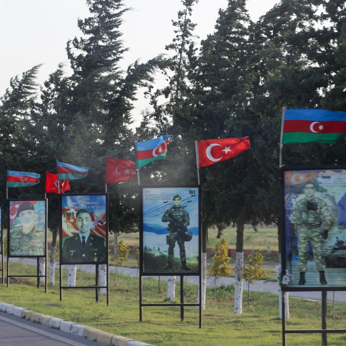 L'Azerbaïdjan mène des exercices militaires avec la Turquie près