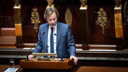 Le député socialiste Boris Vallaud à l'Assemblée nationale, à Paris, le 1er octobre 2024. (XOSE BOUZAS / HANS LUCAS / AFP)