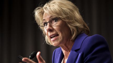 Betsy DeVos (BRENDAN SMIALOWSKI / AFP)