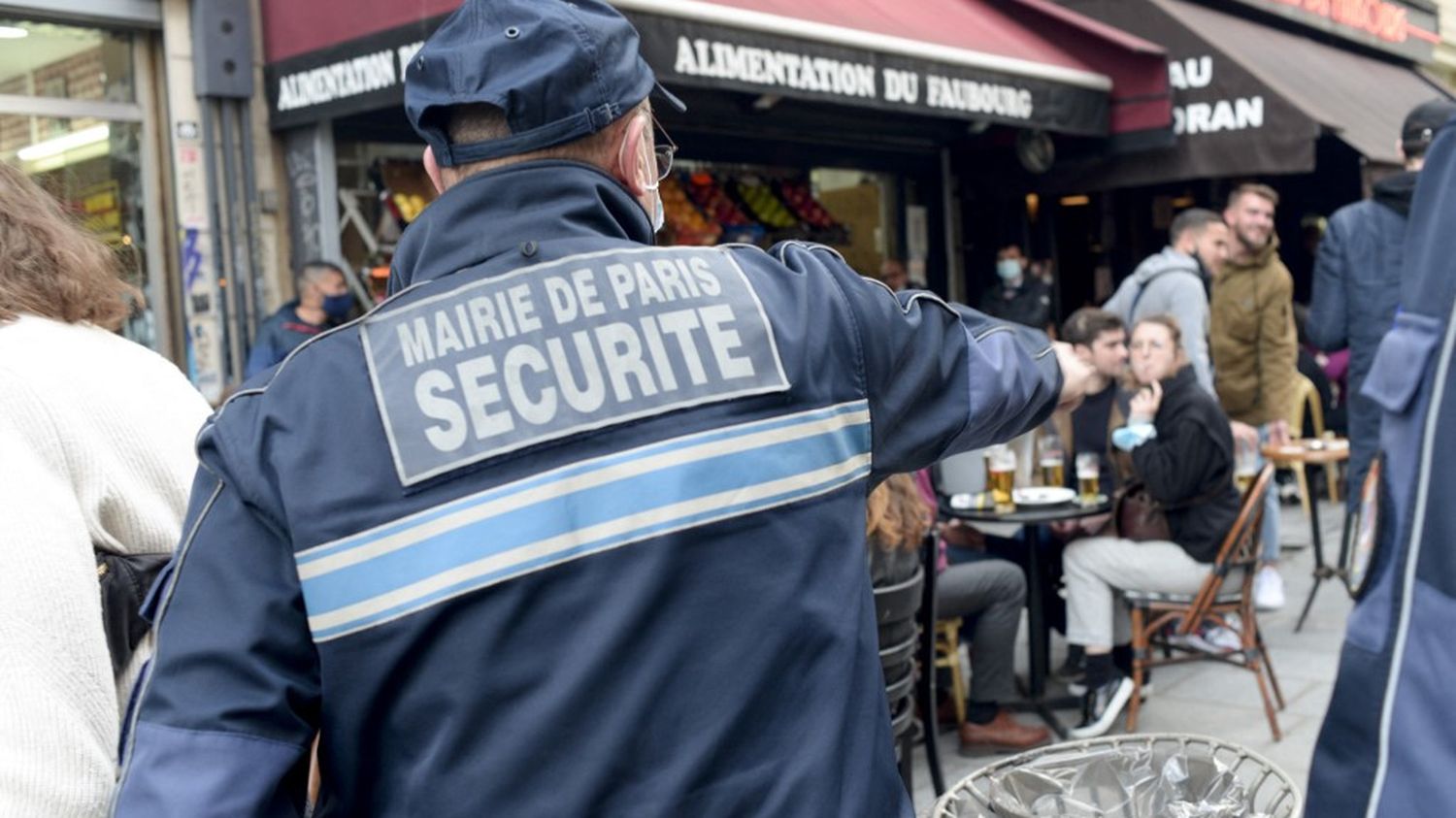 Campagne de recrutement de la police  l'uniforme attiretil les jeunes