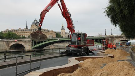 &nbsp; (La plage se déplace à Paris pour les vacances  © Radio France / Camille André)