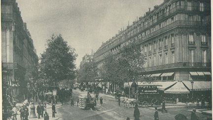 &nbsp; (Paris était toujours mieux à l'époque précédente : à la belle époque de ces parages de l'Opéra, vers 1890, on regrettait forcément la période prédécente. C Domaine public.)