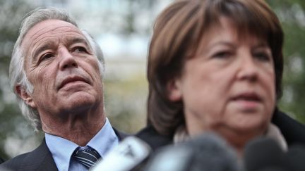 Le patron des s&eacute;nateurs PS, Fran&ccedil;ois Rebsamen, et la num&eacute;ro un du Parti socialiste, Martine Aubry, le 17 novembre 2010 &agrave; Cr&eacute;teil (Val-de-Marne). (MATTHIEU RONDEL / IP3 / MAXPPP)