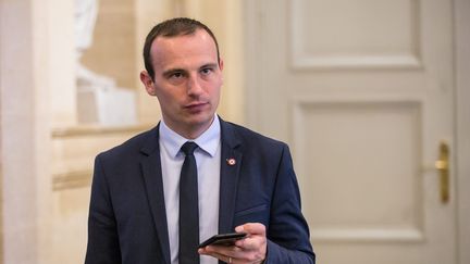 Fabien Di Filippo en salle des Quatre Colonnes de l'Assemblée nationale avant le discours de politique générale du Premier ministre, le 12 juin 2019. (AURELIEN MORISSARD / MAXPPP)