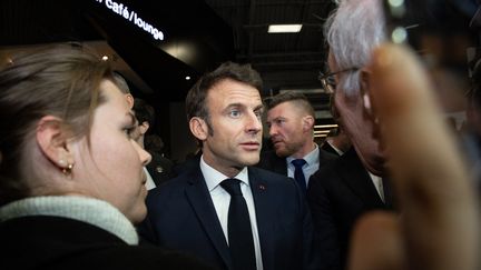 Emmanuel Macron au Salon de l'agriculture, à Paris, le 25 février 2023. (VALERIE DUBOIS / HANS LUCAS / AFP)