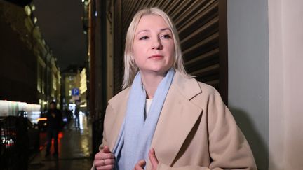 La candidate pacifiste à la présidentielle en Russie, Ekaterina Dountsova, à Moscou le 20 décembre 2023. (VERA SAVINA / AFP)