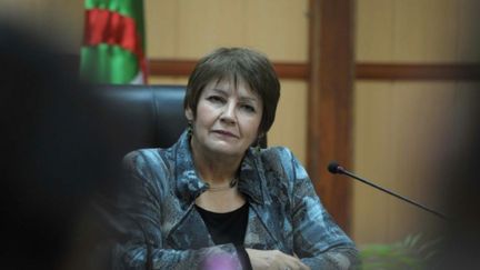 ​La ministre algérienne de l'Education, Nouria Benghabrit, dans son bureau à Alger, le 9 mars 2015. (AFP/Archives)