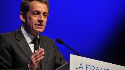 Nicolas Sarkozy tient meeting à la maison de la mutualité, à Paris, le 11 avril 2012. (AFP - Zaer Belkalai)