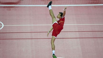 Finale de&nbsp;sepak takraw opposant la Tha&iuml;lande &agrave; la Malaysie aux&nbsp;Southeast Asian Games &agrave;&nbsp;Naypyidaw (Birmanie), le 16 d&eacute;cembre 2013. (YE AUNG THU / AFP)