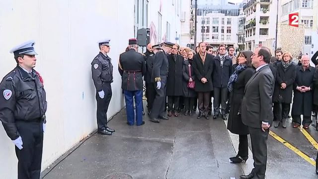 Commémorations des attentats de janvier 2015 : trois plaques dévoilées par François Hollande