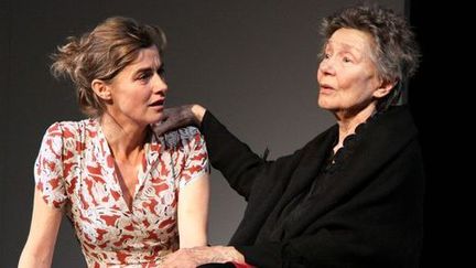 Emmanuelle Riva avec Anne Consigny
 (N.Hervieux)