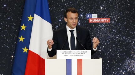 Emmanuel Macron au Collège de France, jeudi 29 mars 2018 à Paris. (ETIENNE LAURENT / AFP)