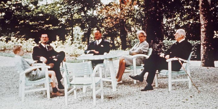 Le général de Gaulle en famille à la Boisserie en 1970
 (DALMAS/SIPA)