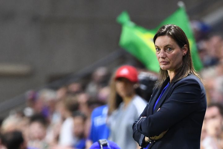 Corinne Diacre, lors de France-Brésil dimanche 23 juin au Havre (FRANCK FIFE / AFP)