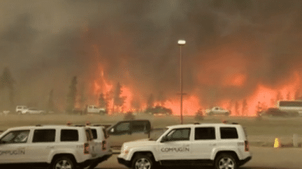 Canada : Un incendie gigantesque menace les habitants de Fort McMurray